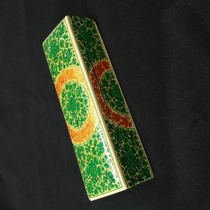 Enameled trinket box